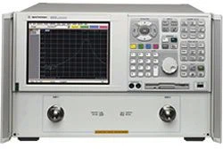 E8362A Netzwerkanalysator der Agilent PNA-Serie, 45 MHz bis 20 GHz